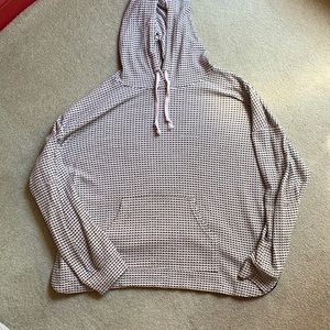 Black & White Pullover Hoodie - open to offers :)